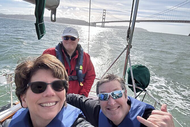 2hr. SUNSET Sailing Experience on San Francisco Bay - San Francisco shoreline: when the skyline turns on