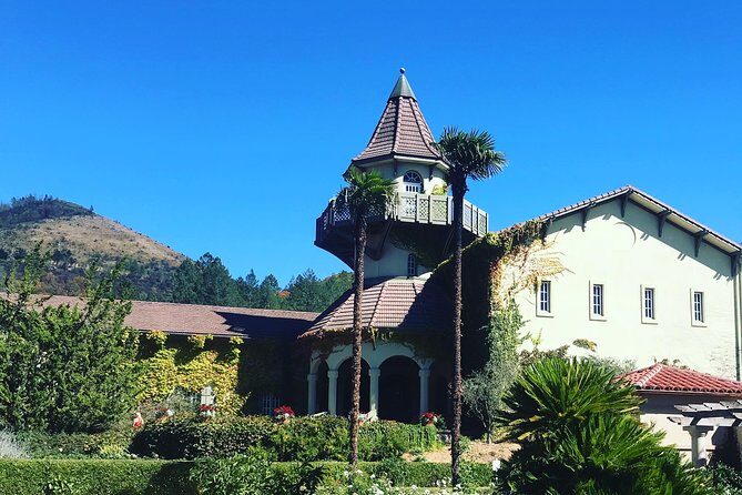8hr Private Sonoma and Napa Wine Tour from San Francisco.XL SUV - Sonoma Valley: 400-plus wineries, and fewer chances to waste time