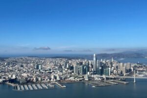 Airplane Elite San Francisco Flight Tour - Oakland to the Bay Bridge: Skyline Zoom-By and Iconic Angles