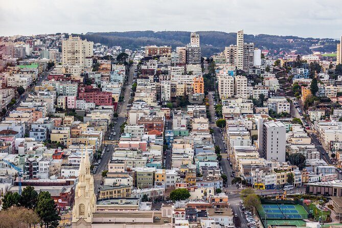 Alcatraz Experience + Lombard St Loop Best City Combo Tour - Chinatown and the Wharf: smells, sea lions, and a whole lot of city noise