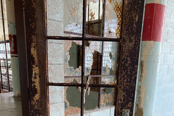 Alcatraz Inside Access Ferry and Audio Tour with Night Option - Booking and Price Value: $90.99 and the Real Question