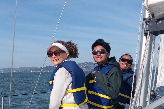 Awesome San Francisco Bay Private Sailing Adventure via Sausalito - Sausalito’s Mediterranean look: why this stop is more than scenery