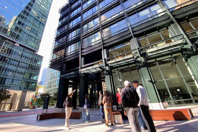 Downtown San Francisco Architecture & Public Art Tour - SFMOMA architecture stop: the brick-and-geometry combo