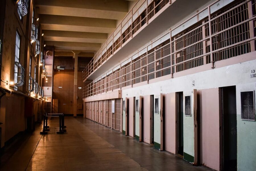 From San Francisco: Alcatraz Day and Yosemite Day Tour - The free time block: 3–4 hours in the valley that you control