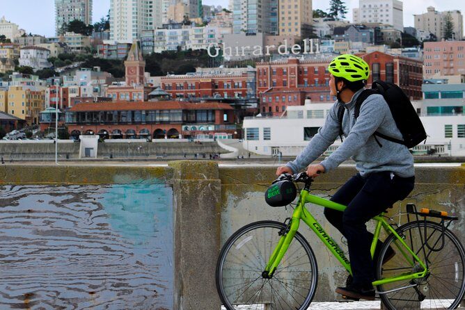 Golden Gate Bridge to Sausalito Bike Rental - Helmet, lock, and a color-coded map: the “less stress” package