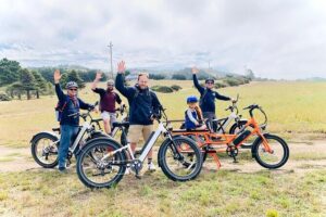 Half Moon Bay Family Friendly Guided E-bike Tour - Getting the feel of the old town: San Benito Ale House, Its Italia, and quick photo stops