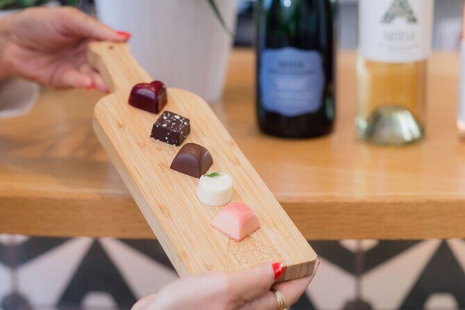 Napa Valley Wine and Food Tasting Tour from San Francisco - Artesa Vineyards: Modern Architecture and a Chocolate Pairing Moment
