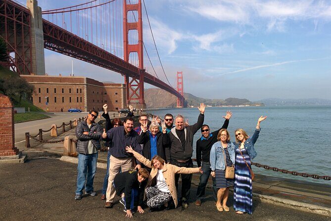 One Day in San Francisco: Alcatraz, Muir Woods, and SF City Tour - Palace of Fine Arts and Golden Gate Bridge moments you can photograph