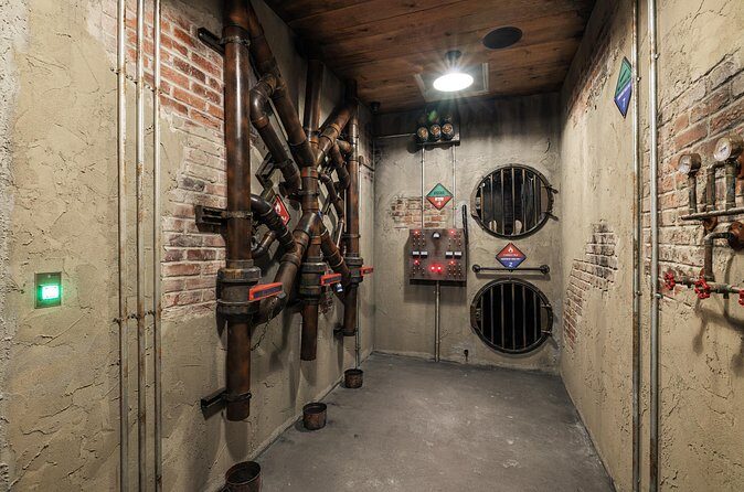 Prison Break Alcatraz Escape Room in Fisherman's Wharf - Not a horror room: what the experience feels like in practice