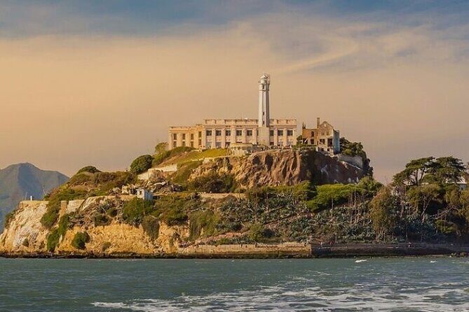 Private 2-Hour Alcatraz App Guided Tour - Key things that matter before you go