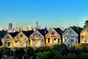 Private Guided Tour in San Francisco - Alamo Square and the Painted Ladies: the photo stop that also teaches context