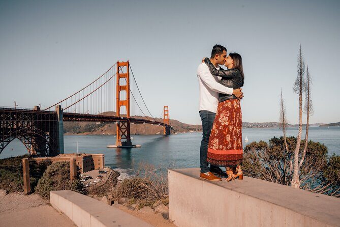 Private Vacation Photoshoot with Photographer in San Francisco - Meeting at 999 Marine Dr: getting started without stress