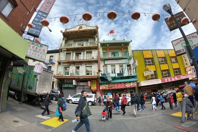 Private Walking Tour of San Francisco - Chinatown on foot: old streets, big character, free-entry stop