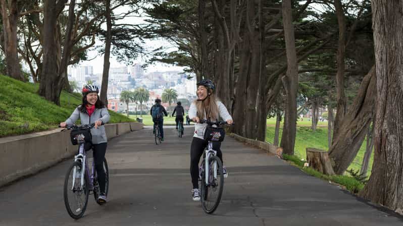 San Francisco: 1 Day Self Guided Bike Rental - The Golden Gate Bridge to Sausalito loop (and ferry back)