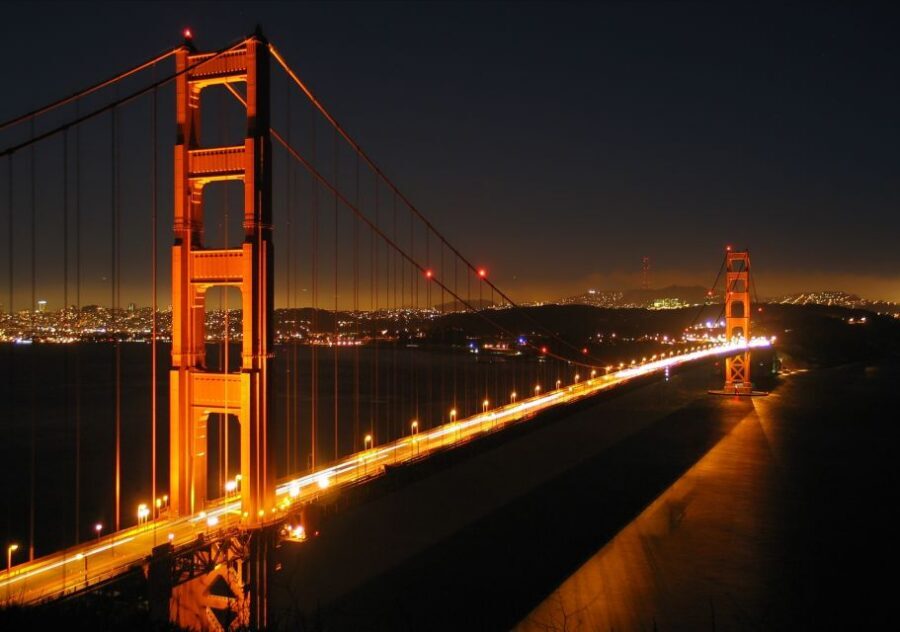 San Francisco: Airplane Private Night Bay Tour - Why a 40-minute private night flight beats looking up at street level