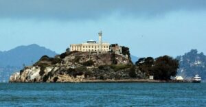 San Francisco: Alcatraz Island & 2 Hour Bike Rental - Pier 33 timing: what to know before you go