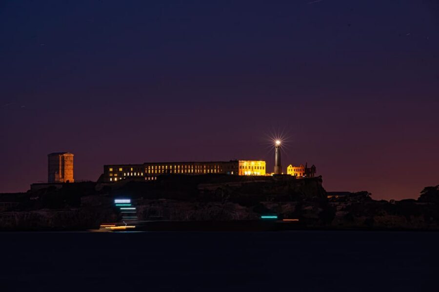 San Francisco: Alcatraz Night Tour with SF Bay Cruise - Logistics that matter: time, meeting points, and staying sane