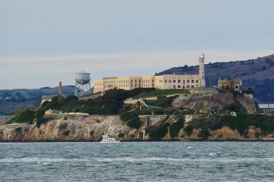 San Francisco: Alcatraz Ticket, Ferry, & Self-Guided App - FAQ