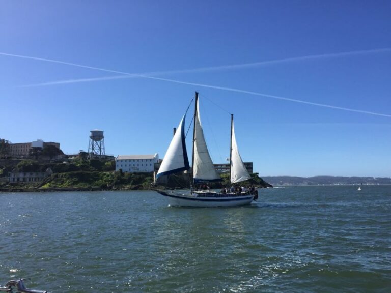 San Francisco: Bay Sailing Tour with Drinks - The Privateer: what 28 passengers feels like on the water