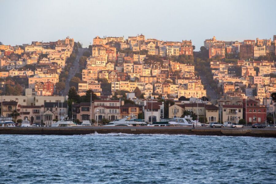 San Francisco Bay Sunset Cruise by Luxury Catamaran - Comfort on the Bay: what to wear (so you enjoy it, not endure it)