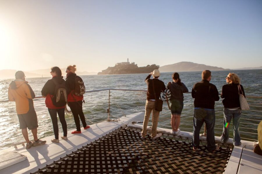 San Francisco Bay Sunset Cruise by Luxury Catamaran - Pier 39 Gate J: how to find your dock fast