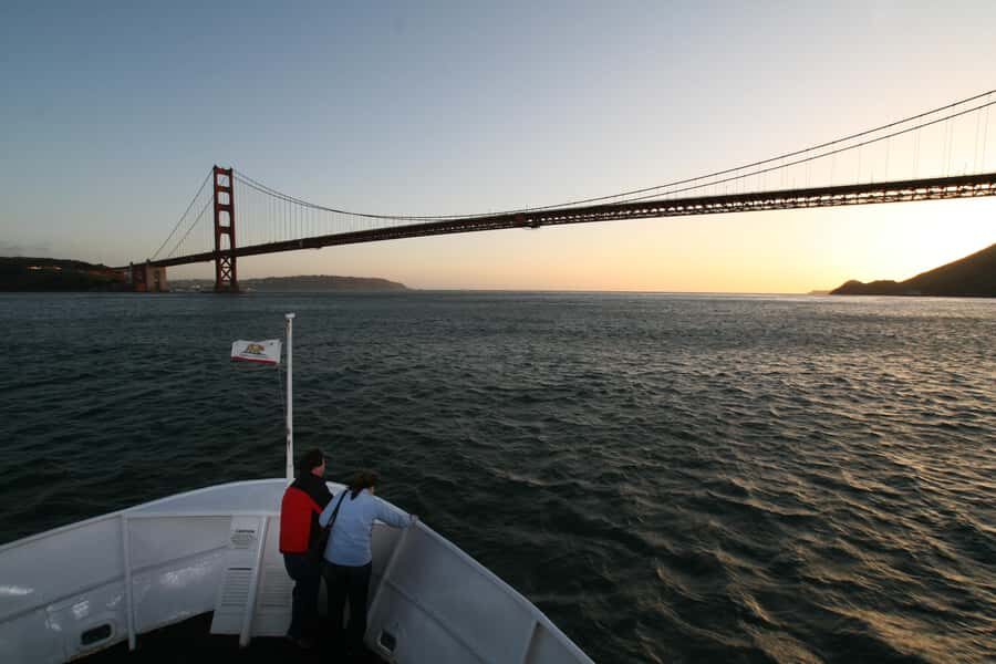 San Francisco: California Sunset Cruise (2-hours) - Drinks, Snacks, and Bringing Food (Without Turning It Into a Picnic)