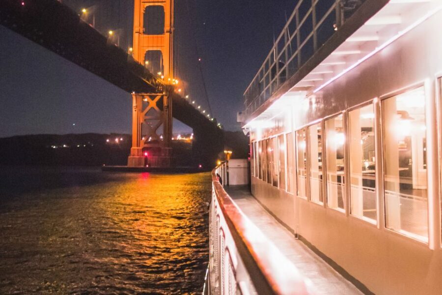 San Francisco: City Cruises Premier Brunch or Dinner Cruise - Service and onboard atmosphere: pampered, not stiff