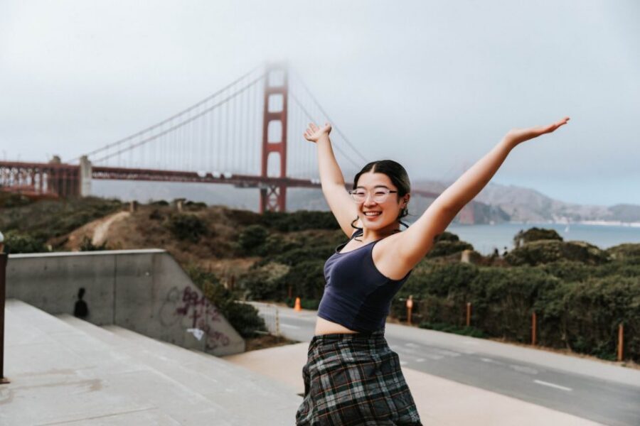 San Francisco: Comprehensive Half-Day Guided City Tour - Golden Gate Bridge: 10–15 minutes that can make or break the day