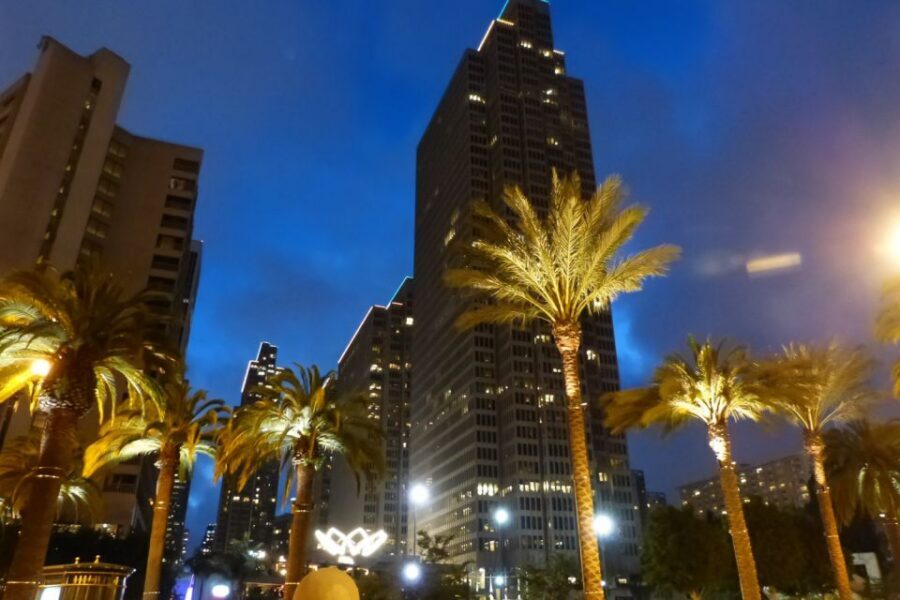 San Francisco Double Decker Bus Night Tour - Embarcadero and the Financial District: the city’s night backbone