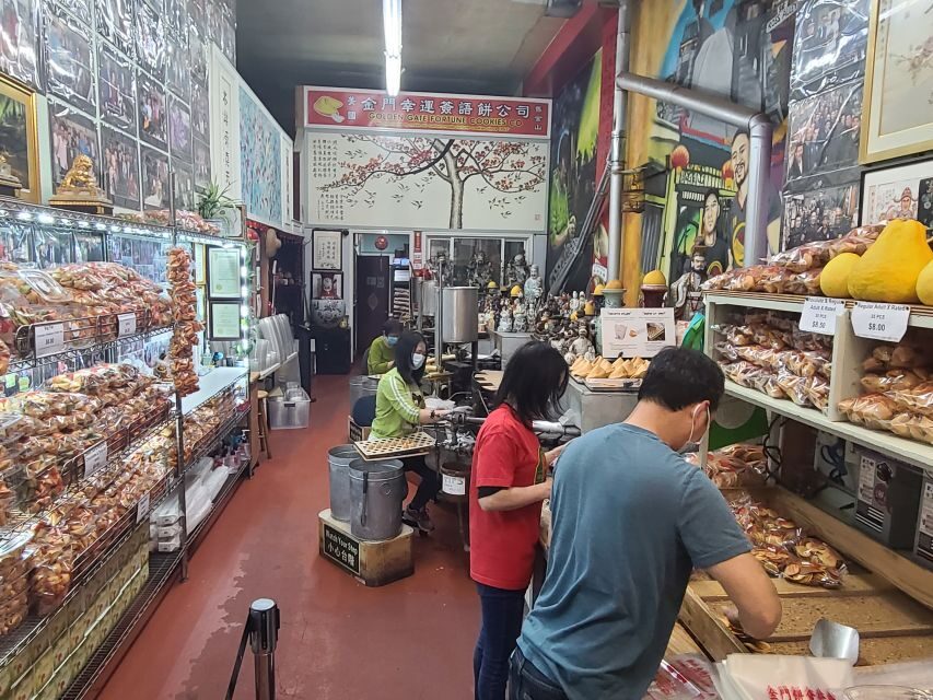 San Francisco: Food Walking Tour of Chinatown & North Beach - Tea Tasting in Chinatown: Why This Stop Feels Like a Skill, Not a Sales Pitch