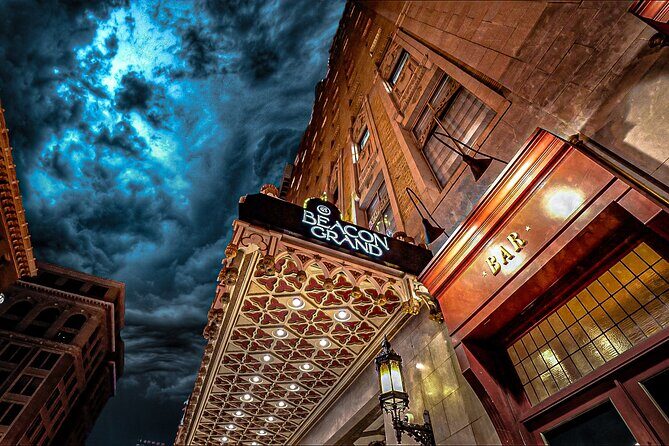 San Francisco Ghosts Boos and Booze Haunted Pub Crawl - The first street stories: one lingering ghost, then something darker