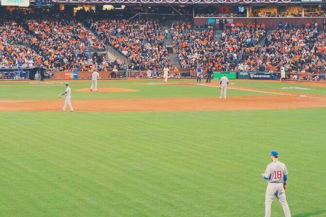San Francisco Giants Baseball Game at Oracle Park - Your 3-hour plan: arriving early, finding your seat, and getting there