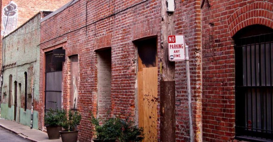 San Francisco: Gold, Greed, and Gunslingers Walking Tour - Key Highlights You’ll Care About