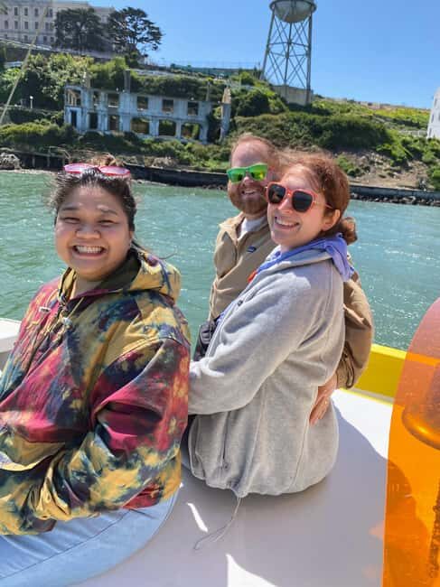 San Francisco: Golden Gate Bay Voyage on Historic Boat - Palace of Fine Arts dome appears, then Alcatraz looms