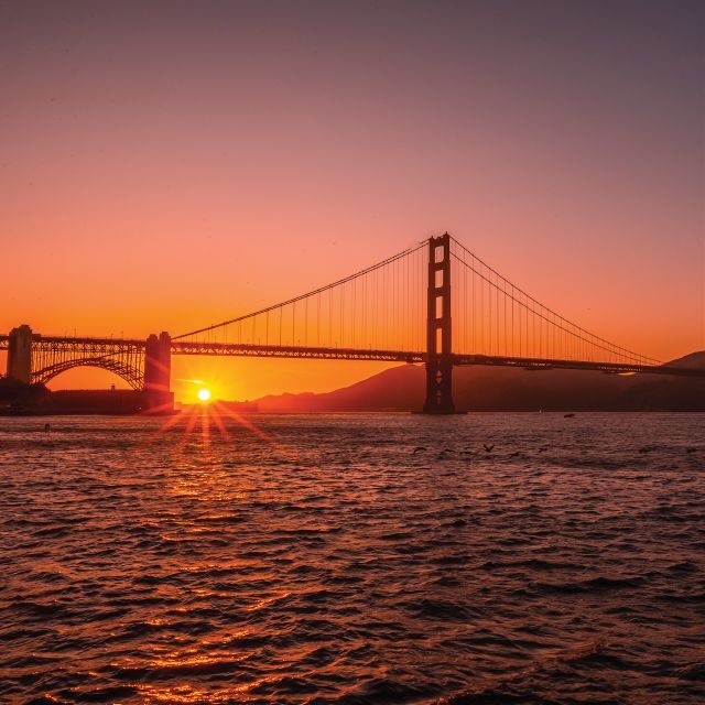 San Francisco: Golden Gate Bridge and Bay Sunset Cruise - Pier 39 at Dusk: Why This Sunset Timing Works