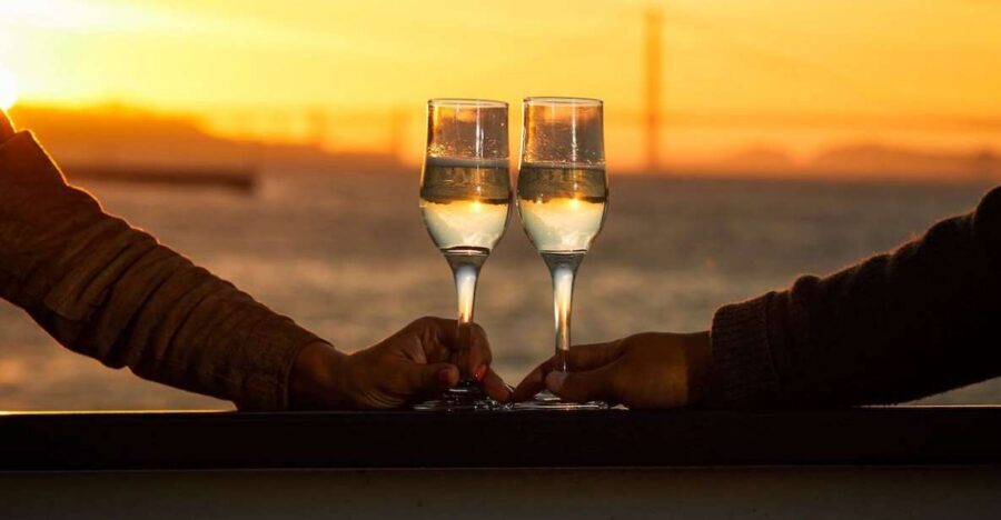 San Francisco: Golden Gate Bridge and Bay Sunset Cruise - Sea Lions and the Golden Gate Bridge: Your First Big Wins