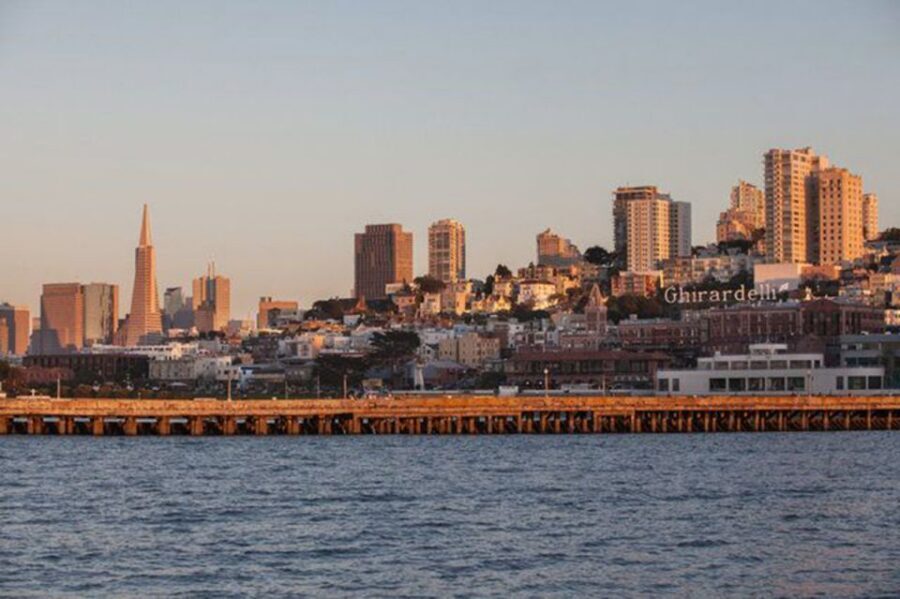 San Francisco: Golden Gate Bridge Catamaran Cruise - Crew energy, photo help, and the little details that matter