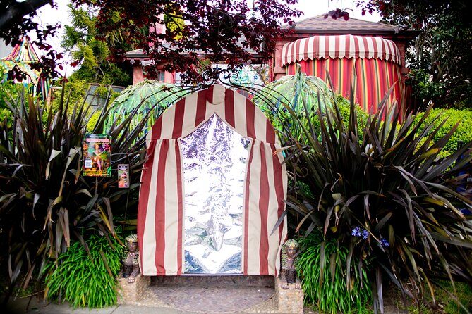 San Francisco Gregangelo Museum - Immersive Art Garden Tour - The Riddle of the Sphinx game: when art becomes a conversation