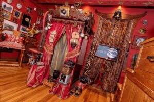 San Francisco Gregangelo Museum - Immersive Interior Art Tour - Price and group size: when $107 feels like good value