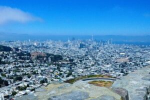 San Francisco Highlights Private 3-Hour Driving Tour - City Hall and the Van Ness area: SF’s official symbols and art context