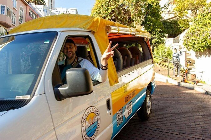 San Francisco: Lombard St Loop 50 Min Best City Highlights Tour - Little Italy and Chinatown: Two Worlds, One Afternoon