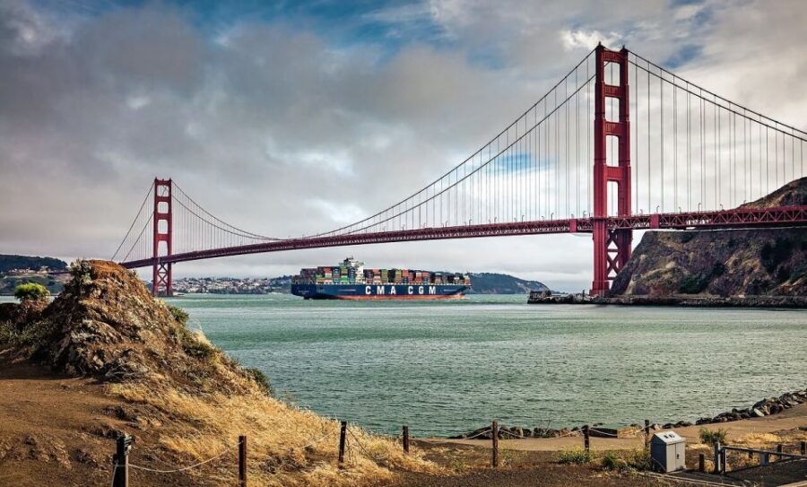 San Francisco Luxury Van Tour - Coit Tower, Little Italy, and Telegraph Hill: the quick hit that sets your SF perspective