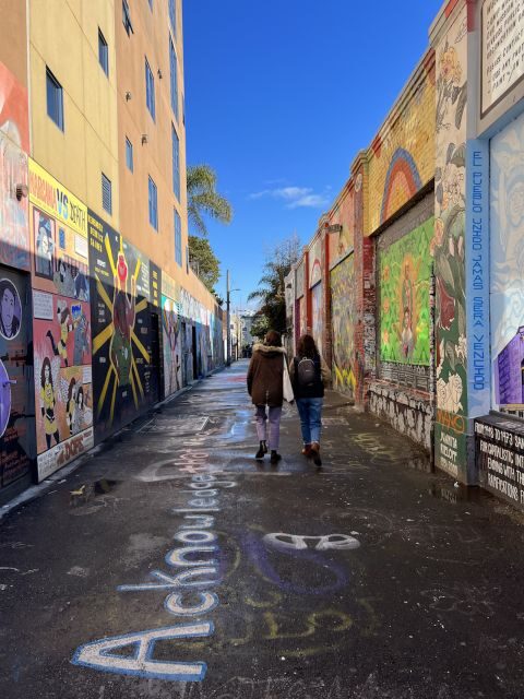San Francisco : Mission and Castro districts tour in French - Meeting Point and Timing: 3 Hours That Don’t Wander