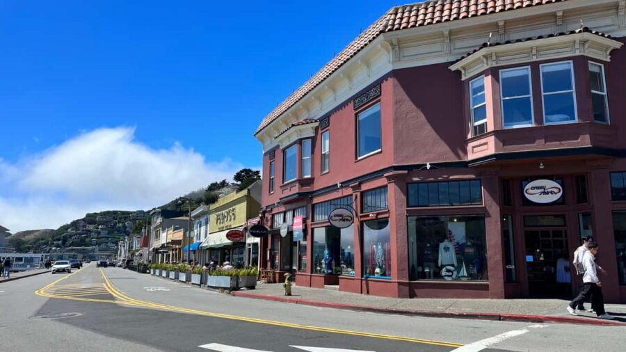 San Francisco: Muir Woods & Sausalito Tour with Ferry Option - Price and Value: What $99 Buys You in the Real World