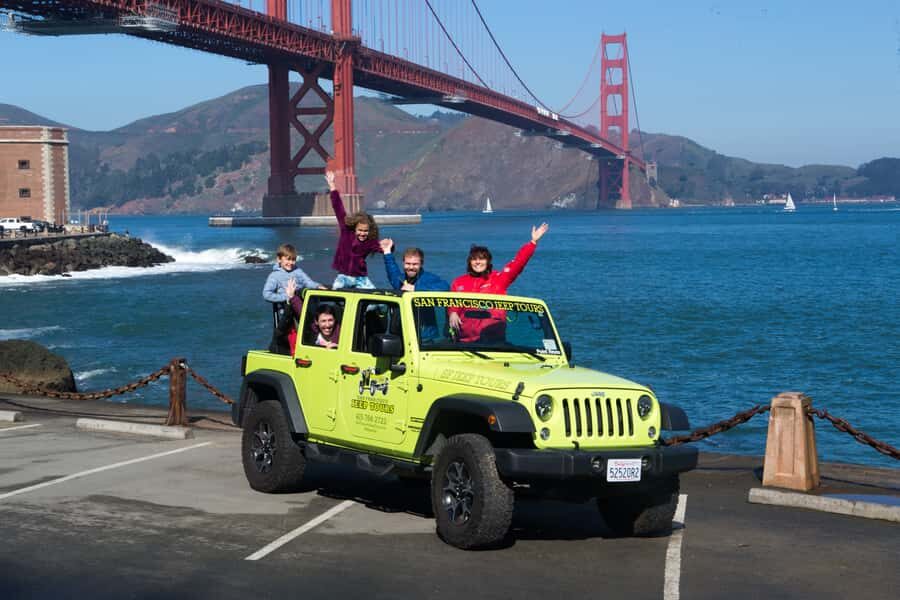 San Francisco: Private City Highlights Tour in a Jeep - Why a private Jeep in San Francisco feels smarter than a bus