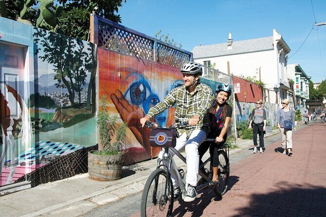 San Francisco Private E-Bike Tour: City Highlights - Ferry Building Marketplace and Oracle Park: food, boats, and bay views