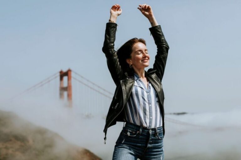 San Francisco: Professional photoshoot at Golden Gate Bridge - How the 15–45 Minute Session Fits Golden Gate Bridge Time
