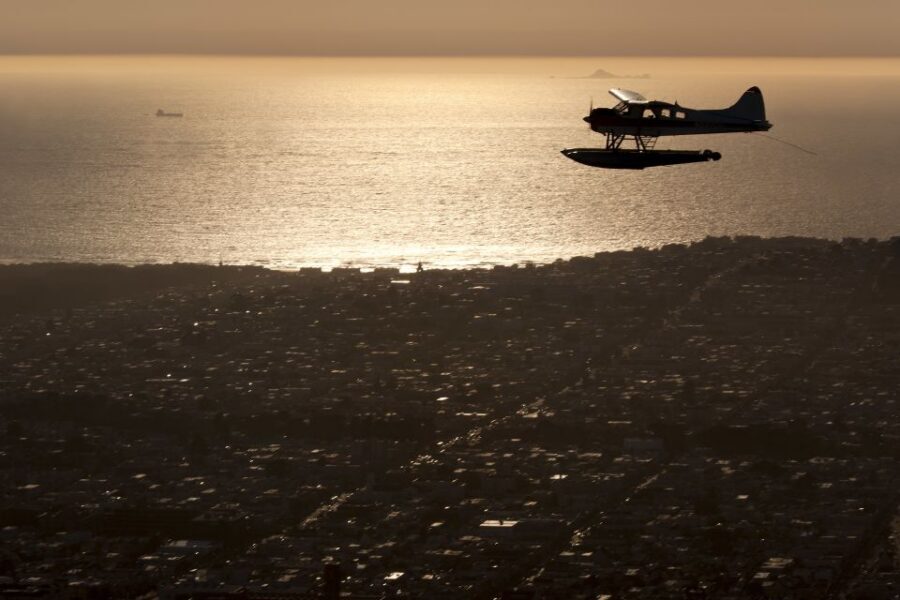 San Francisco: Seaplane Flight with Champagne - Your Route: Golden Gate, Pacific Coast, and Bay Landmarks in One Shot