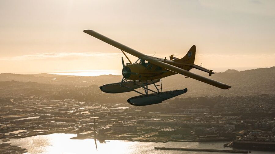 San Francisco: Seaplane Flight with Champagne - Tiburon and Belvedere Peninsula: The Shoreline Detail on the Return
