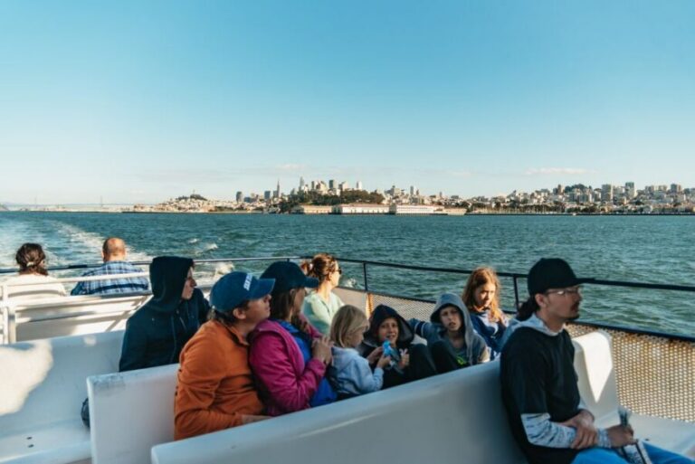 San Francisco: Skip-the-Line 1-Hour Bay Cruise by Boat - Alcatraz From the Water: Great Photos Without the Detour